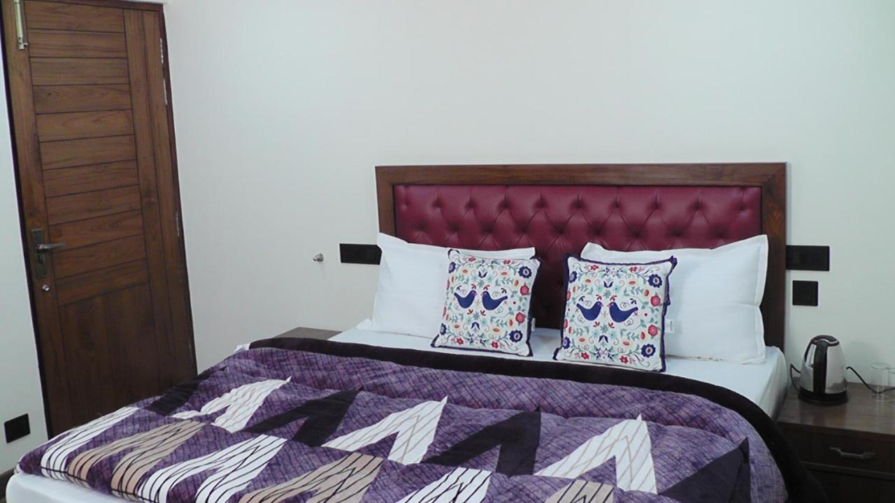 Hotel Jakhu Heights シムラー エクステリア 写真