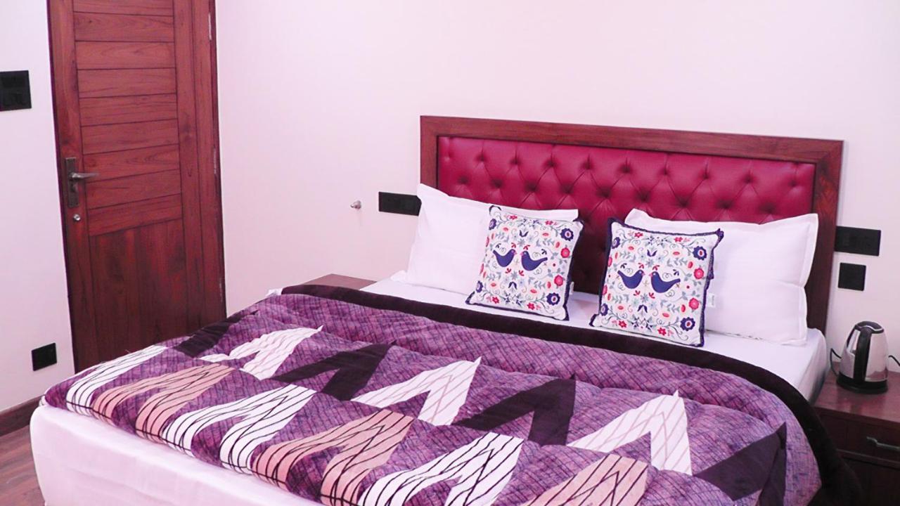 Hotel Jakhu Heights シムラー エクステリア 写真
