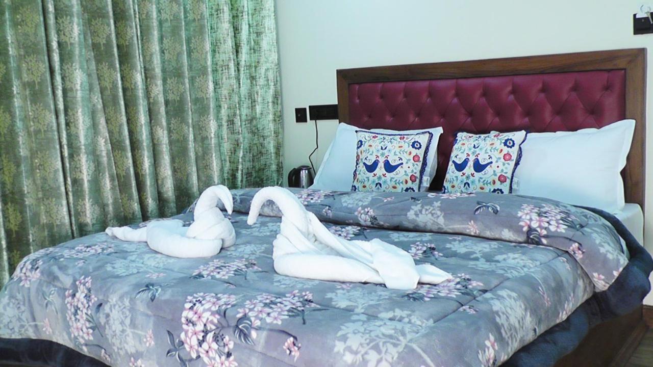Hotel Jakhu Heights シムラー エクステリア 写真